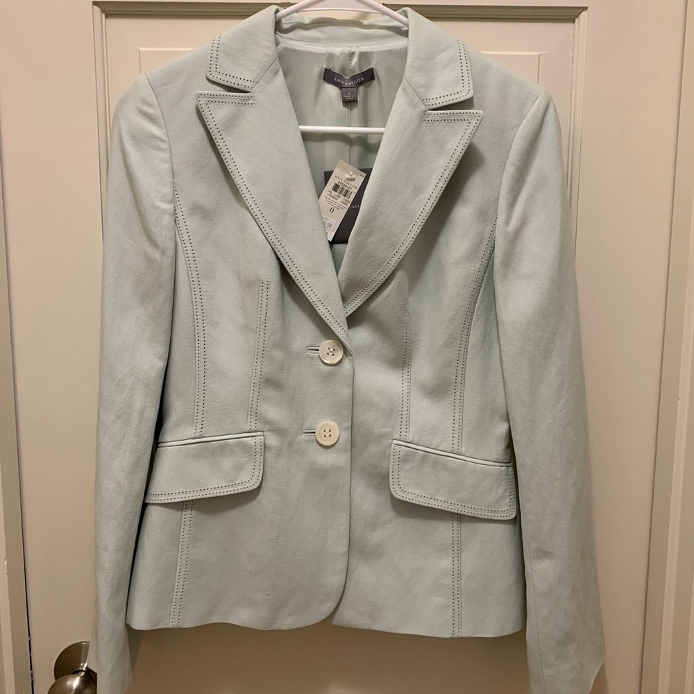 Ann Taylor long sleeves blazer